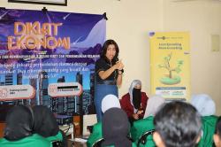 Diklat Ekonomi di Universitas Muhammadiyah, MNC Asset Management Sampaikan Pentingnya Investasi