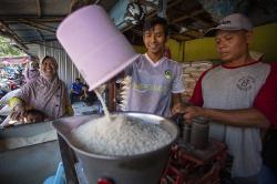 Pasar Murah Segera Digelar di 30 Kecamatan Kota Bandung, 300 Ton Beras Medium Disiapkan<