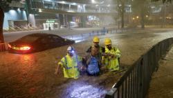 Hong Kong Lumpuh, Diguyur Hujan Terparah sejak 140 Tahun