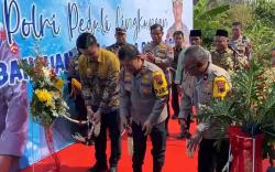 16 Wilayah Terdampak Kekeringan, Polda Jateng Bangun Sumur Pompa Gratis untuk Warga 