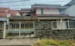 Olah TKP Penemuan Mayat Ibu-Anak di Cinere Depok, Polisi Buka Paksa Satu Ruangan Terkunci