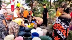 Krisis Air Bersih Semakin Meluas di Cirebon, 70 Persen Sumur Kering di Karangwuni<