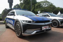 Konvoi Kendaraan KTT ASEAN Ternyata Dipimpin Mobil Listrik Buatan Cikarang