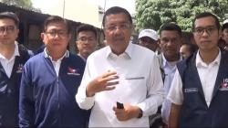 Bacaleg Partai Perindo Tengku Erry Nuradi Bagikan KTA Berasuransi ke Warga Medan