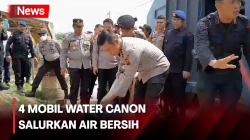 Kapolda Jambi Kerahkan 4 Mobil Water Canon Bantu Warga, 3 Bulan Kekeringan