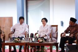 Megawati Beri Pembinaan Ideologi Pancasila kepada Para Menteri dan Pemangku Kebijakan