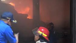 Gudang Mebel dan Barang Elektronik di Malang Ludes Terbakar