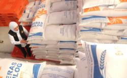 Pemprov Jatim Salurkan 102.000 Ton Cadangan Beras Pemerintah Tahap II<