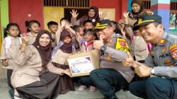 Peduli Literasi, Polres Indramayu Bagikan 2.603 Buku Bacaan Gratis <