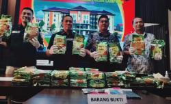 Polda Lampung Tangkap 2 Kurir Sabu Lintas Provinsi, 30 Kg Sabu Disita<