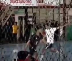 Pemain Futsal Tendang Lawan saat Selebrasi Sujud Syukur Dilarang Bermain 2 Tahun