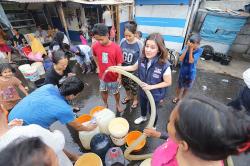 Aksi Nyata Partai Perindo, Salurkan Air Bersih untuk Masyarakat Jakarta Barat