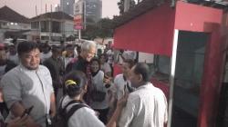 Kunjungi Graha Pena 98, Ganjar Pranowo Disambut Teriakan Presiden