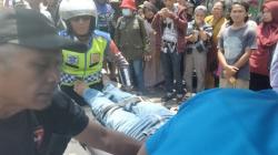 Kronologi Kecelakaan Maut di Garut, Sebelum Tewas Pemotor Terserempet Bus<