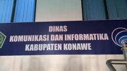 Viral ODGJ Telanjang Bulat Masuk Kantor Kominfo Konawe, Sempat Selfie Pakai Topi<