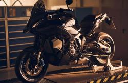 BMW Berhenti Jual Motor Bensin, Fokus ke Motor Listrik?
