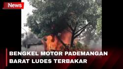Bengkel Motor di Pademangan Barat Ludes Terbakar, Diduga Korsleting Listrik 