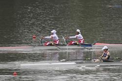 Atlet Dayung Putri Sumbang Medali Pertama Asian Games Hangzhou untuk Indonesia