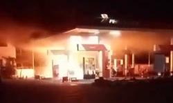 Motor Terbakar di SPBU Makassar usai Isi BBM, Diduga karena Korsleting Kelistrikan<