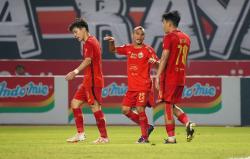 Kritik Wasit Liga 1, Riko Simanjuntak: Mereka Nunggu Kaki Kami Patah Dulu!