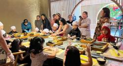 Bikin Sushi Bisa Perkuat Bonding Ibu dan Anak, Felicia Lisardi: Ini First Experience untuk Anakku