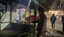 Bayi Baru Lahir Menangis Kedinginan di Poskamling Batu, Ditemukan Warga Pulang Kerja<
