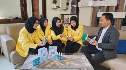 Inovatif, Mahasiswa Unnes Buat Sabun Spray Antibakteri dari Limbah Semangka<