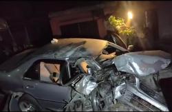 Kecelakaan di Sleman, Mobil Sedan Tabrak Bengkel Pengemudi Tewas<