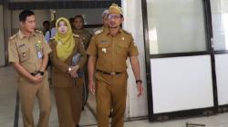 Wabup Garut Kesal Blankar dan Kursi Roda di RSUD dr Slamet Raib<