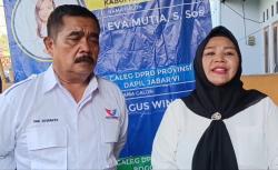 Terima Sosialisasi KTA Berasuransi Partai Perindo, Warga Cigombong Bogor: Kami Sangat Terbantu<