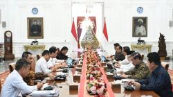 Presiden Jokowi Perintahkan Pj Gubernur Jabar Urus Kemacetan, Kaji LRT Kota Bandung<