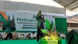 Beberkan Manfaat Salat Tahajud, TGB Ajak Santri Biasakan Qiyamul Lail<