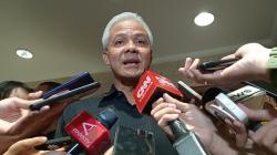 Ganjar Pranowo Raih Best Governor Award 2023, Berhasil Mewujudkan Bank Daerah yang Inovatif<