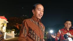 Hadiri HUT Golkar, Presiden Jokowi Sebut Politik Akhir-Akhir Ini Terlalu Banyak Drama