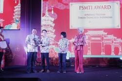 Kevin Sanjaya Terima Penghargaan dari Paguyuban Sosial Marga Tionghoa