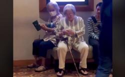 Viral Momen Manis 2 Lansia Nonton Bareng di Bioskop Curi Perhatian Warganet<