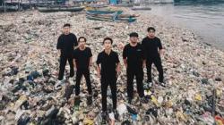 DLH Jabar Bela Pandawara Group, Sebut Pembersihan Pantai Cibutun Tanggung Jawab Bersama<