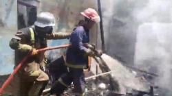 Penghuni Pergi ke Hajatan Tinggalkan Tungku Nyala, 2 Rumah di Garut Ludes Terbakar <