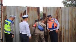 Pascaviral Tarif Mahal Rp10.000, Dishub Kota Bandung Segel Parkir Liar di Palaguna<