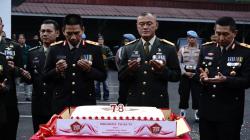 HUT ke-78 TNI, Kapolda Jabar Beri Kejutan ke Pangdam III Siliwangi<
