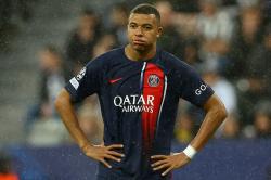 Ekspresi Mbappe PSG Dibantai Newcastle United 4-1