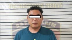 Tampang Pria Berkacamata yang Viral dengan Aksi Koboi Umbar Tembakan di Deliserdang