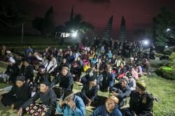 Warga Jateng Doa Bersama agar Terhindar Musibah Kebakaran Gunung Lawu