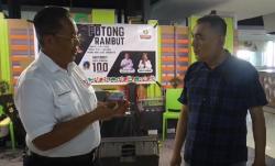 Bacaleg Perindo Anang Iskandar Bagikan KTA Berasuransi di Acara Potong Rambut Gratis <