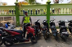 Razia di Sekolah, Polsek Kretek Bantul Temukan Puluhan Motor Tak Sesuai Standar<