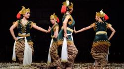 34 Tarian Daerah Beserta Asalnya, Ada dari Daerahmu? <