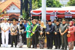 HUT ke-78 Provinsi Jawa Timur, Gubernur Khofifah Ajak Masyarakat Semangat Raih Kesuksesan<