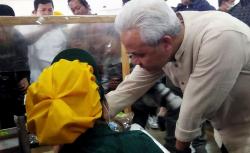 Ganjar Pranowo Kunjungi Pabrik Rokok: Kita Jaga Hubungan Industri yang Positif