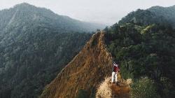 Gunung Kerenceng, Tantangan Pendaki Susuri Jalur yang Jarang Terjamah