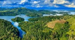 Kampung Unik Kalimantan Selatan, Singgah ke Desa Kecilnya Ada Pemandangan Mirip Raja Ampat